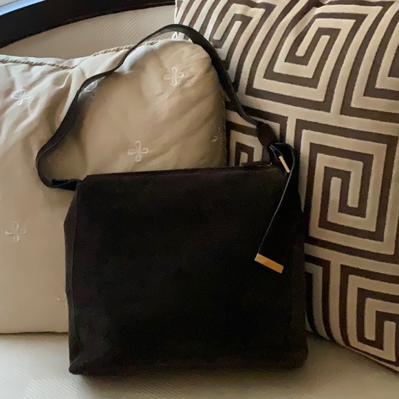 Gucci Suede Shoulder Bag - Picture 2 of 11